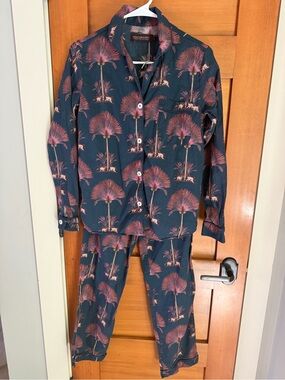 Desmond & Dempsey Ravenala Navy Traveler’s Palm 100% Cotton Pajama Set XS